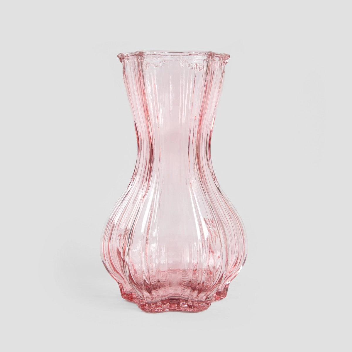 Rosa Junne Vase – Rosa, geripptes Glas