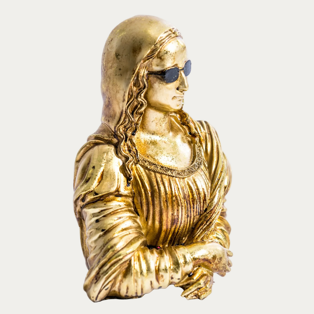 Maria Theresia Figur aus altem Gold mit Sonnenbrille