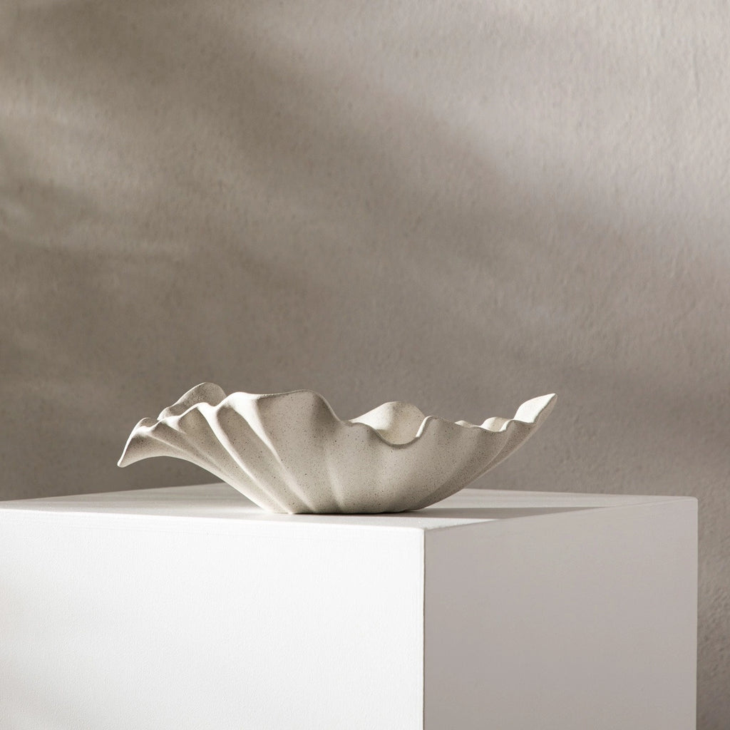 Dekorative Schale - gerippt im Korallen Design
